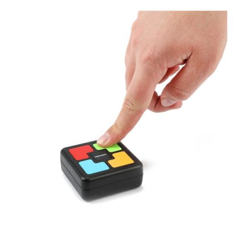 Pamäťová hra so zvukovými a svetelnými efektmi